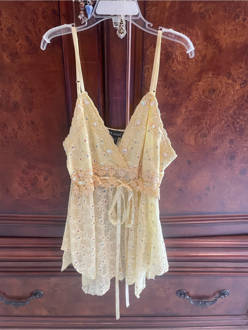 Wet Seal Pale Yellow Lace Camisole with Ribbon Tie